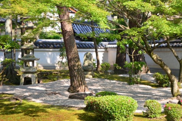 Zen Garden Landscaping in Pewaukee