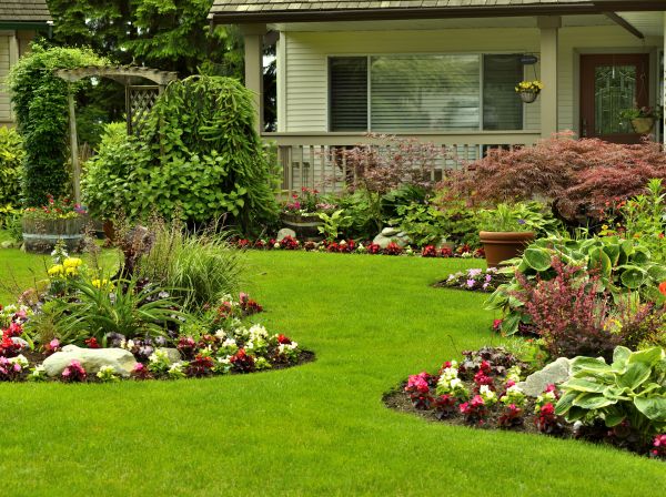Flower Garden Planting in Pewaukee